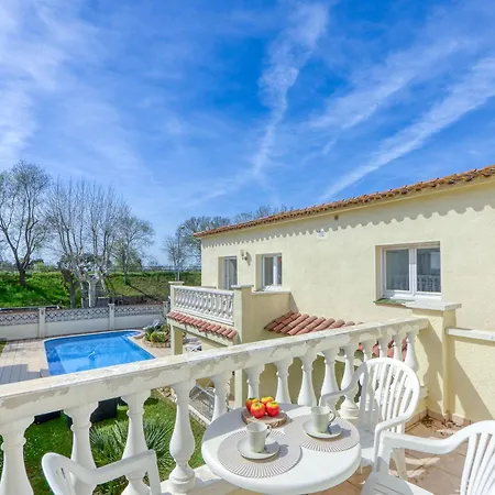 Muga-5 By Interhome Apartment Empuriabrava